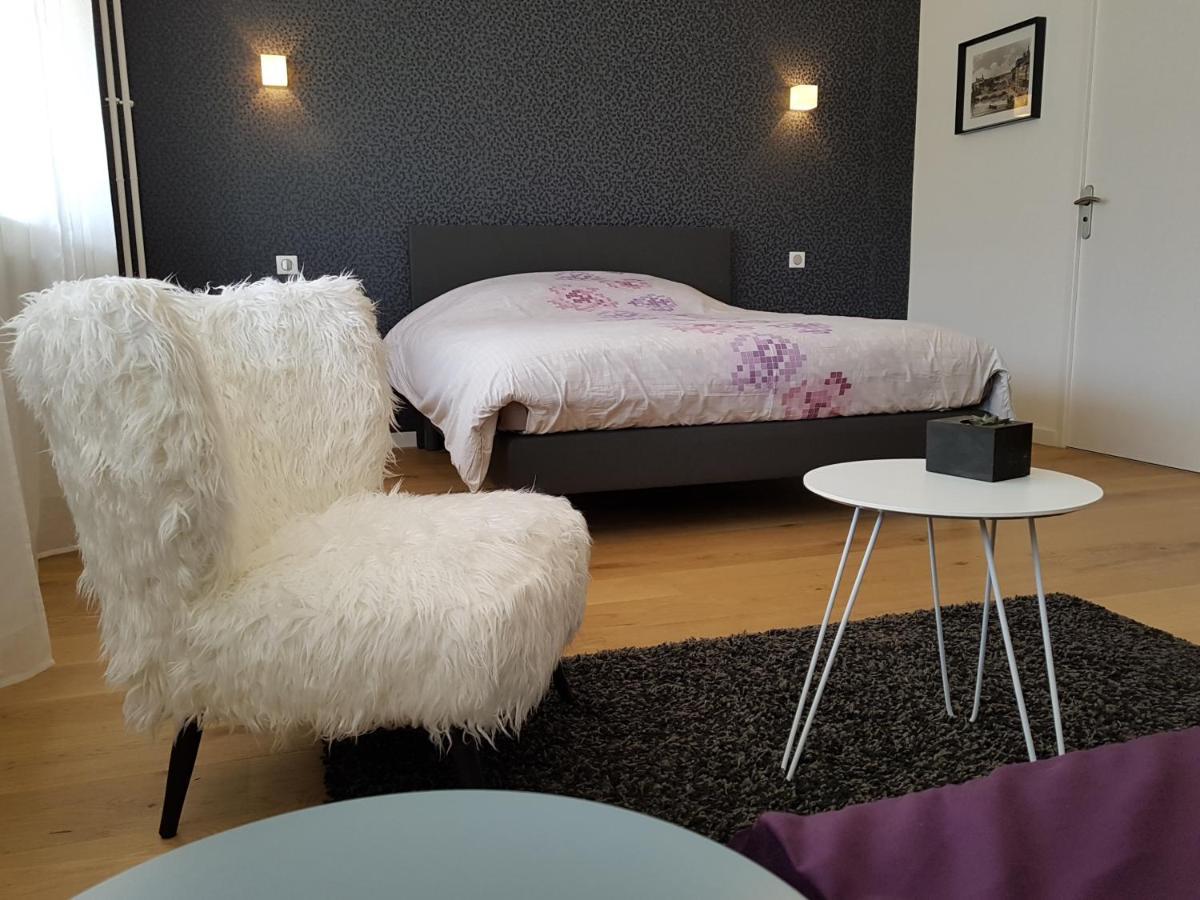 La Belle Jaune- Bed And Breakfast Moulins-les-Metz Exterior foto